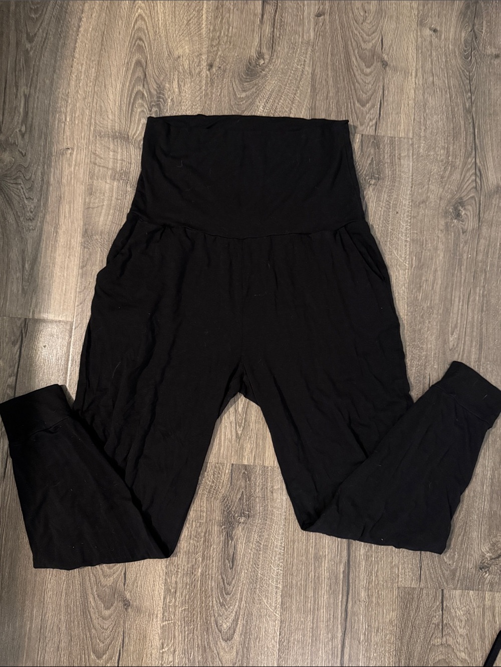 Hatch High-Waist Black Maternity/Postpartum Jogger Pants size Medium